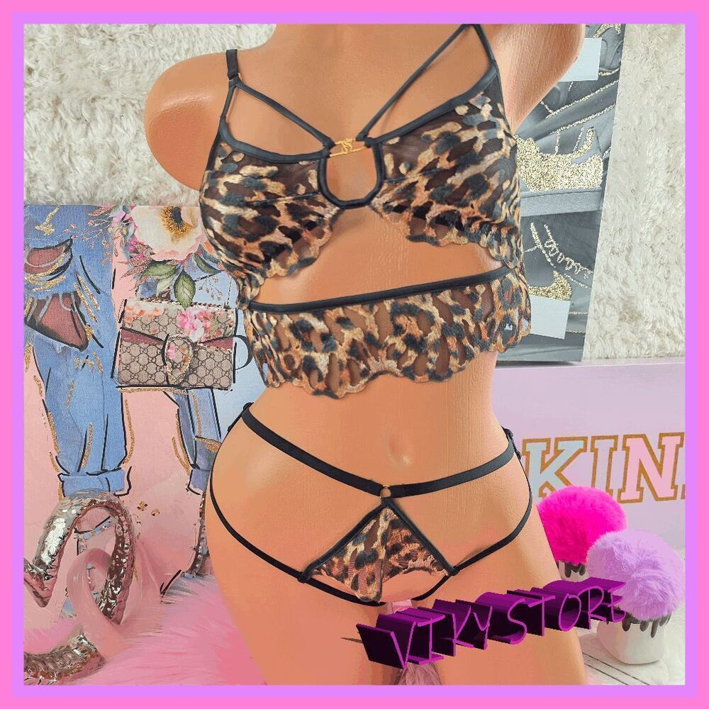 ❤️ NWT Victoria’s Secret Very Sexy Animal Print Bralette Brazilian Set Small❤️